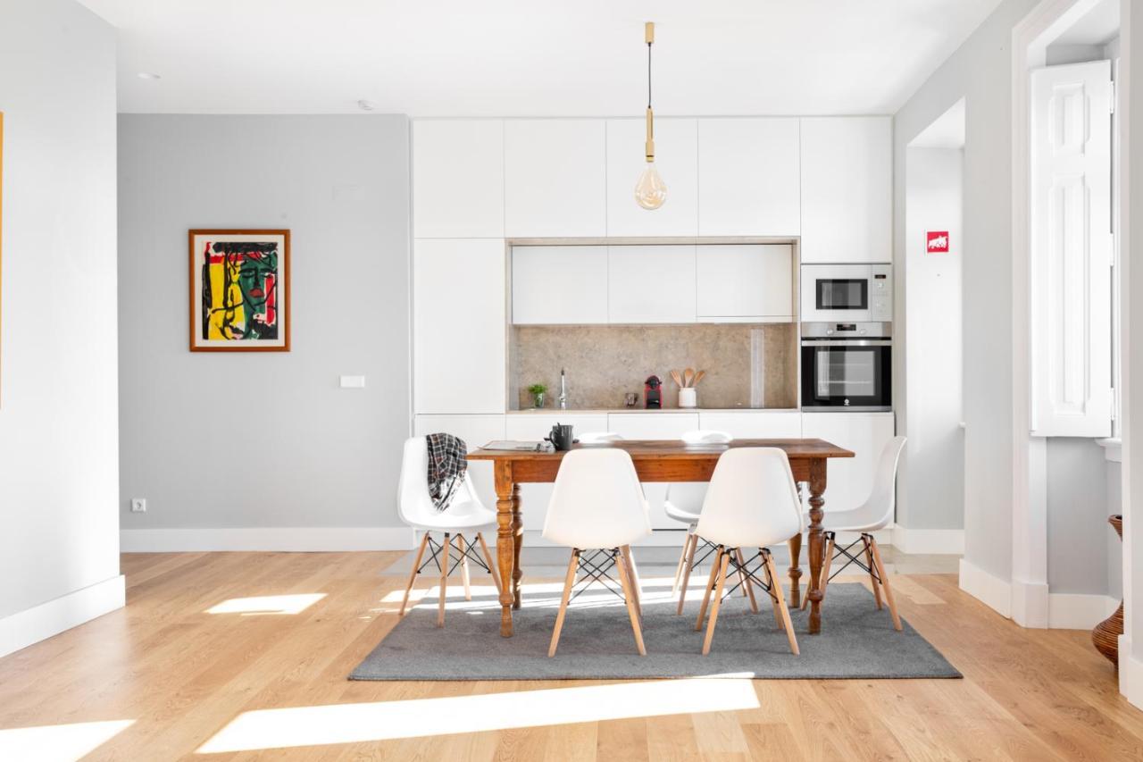Joivy Marvelous 3-Bed Home With Astonishing View And Terrace, Nearby St George Castle Lissabon Exterior foto